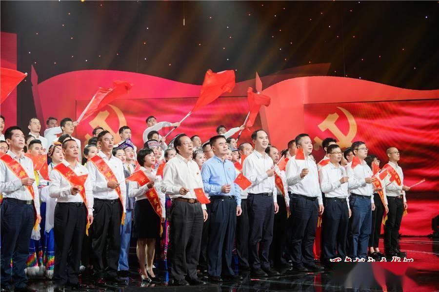 俗语：“一户开两门，人才皆难存”，两门指的是什么？为什么不能开？